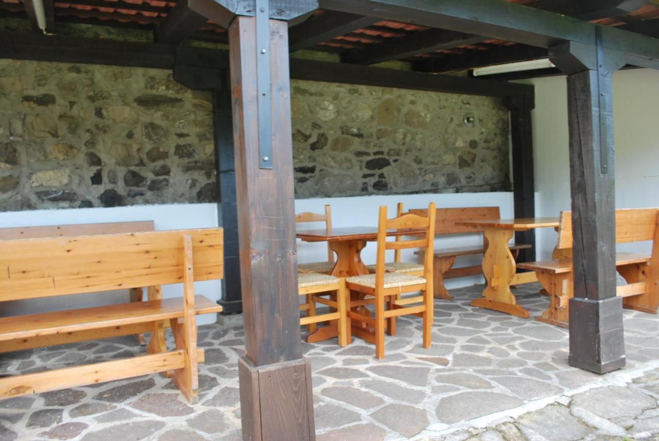Rifugio Malga Grasia Caprizi Exterior photo